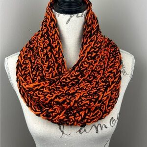 New Handmade Halloween Black Bright Orange Crochet Infinity Scarf
